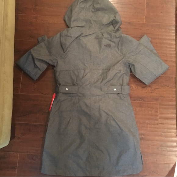 ⚠️One Left⚠️Large North Face Trench Raincoat - Picture 3 of 7